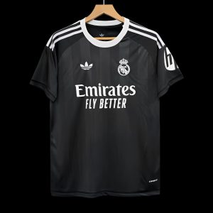 2025/26 Real Madrid Black Goalkeeper Jersey 2 - Front