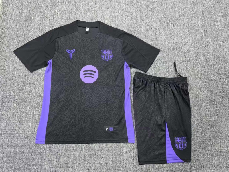 25 26 kids barcelona black joint edition short sleeve+soccer shorts front 25 26 Kids Barcelona Black Joint Edition Short Sleeve+Soccer Shorts - Front