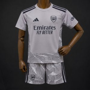 26 27 Kids Arsenal Goalkeeper Jersey - Front