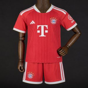 26 27 Kids Bayern Munich Home Jersey - Front