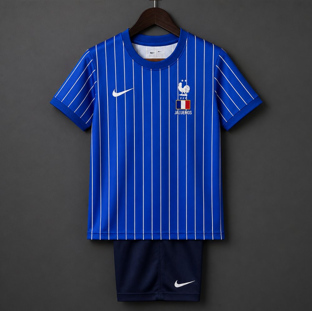 26 27 kids france x jacquemus world cup pre match jersey kit front 26 27 Kids France x Jacquemus World Cup Pre-Match Jersey Kit - Front