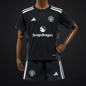 26 27 Kids Manchester United Home Goalkeeper Black White Jersey + Shorts Set - Front