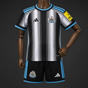 26 27 Kids Newcastle United Home Black White Jersey + Shorts Set - Front