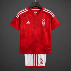 26 27 KIDS Nottingham Forest Home Jersey - Front