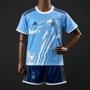 26 27 Kids Nottingham Forest Third Blue Jersey - Front