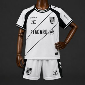 26 27 Kids Vitoria SC Home White Jersey Kit - Front