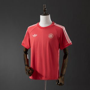 Bayern Munich Adicolor Classics 3-Stripes Red T-Shirt S-XXL - Front