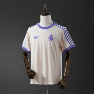Real Madrid Originals 3-stripes beige t-shirt S-XXL - Front