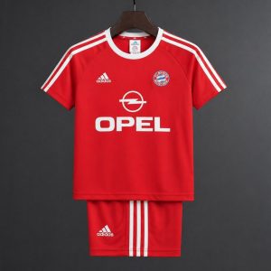 Retro 01 02 Kids Bayern Munich Home Jersey - Front