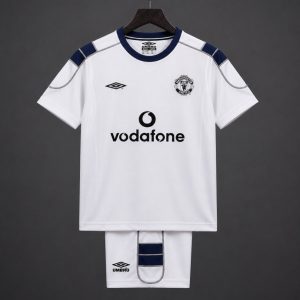 Retro Kids 00 01 Manchester United Away Jersey - Front