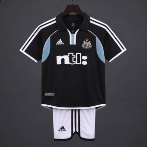 Retro Kids 00 01 Newcastle United Away Jersey - Front