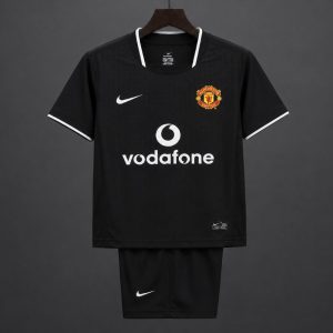 Retro Kids 03 04 Manchester United Away Jersey - Front
