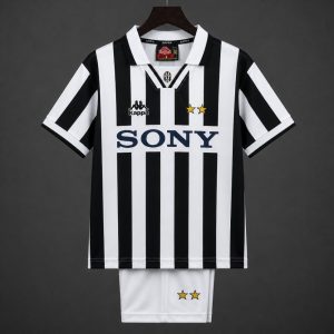 Retro Kids 95 97 Juventus Home Jersey - Front