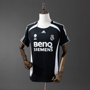Retro Real Madrid 06 07 Third Away S-XXL - Front