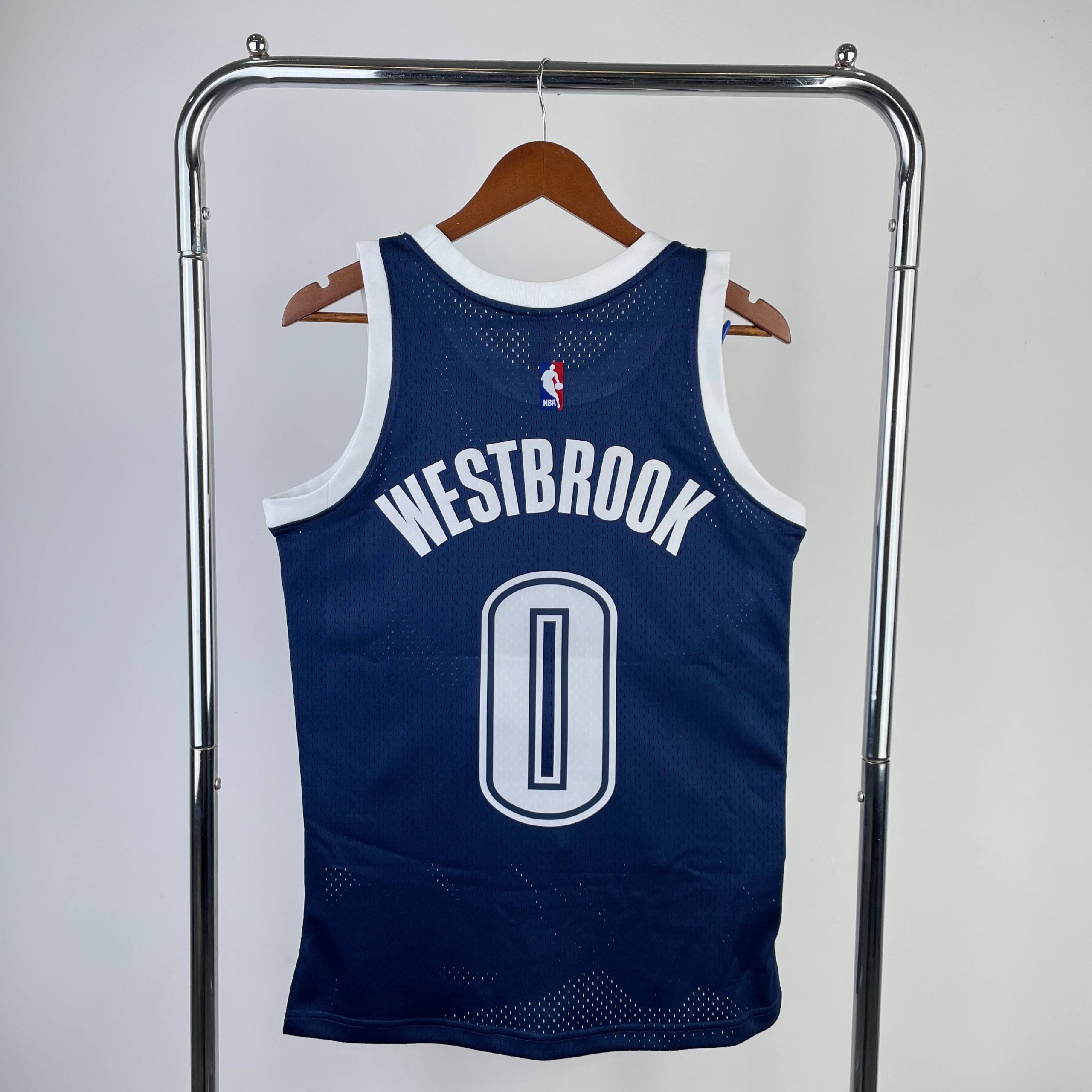 m&n retro swingman jersey oklahoma city thunder 2015 16 season navy blue #0 russell westbrook image 2 M&N Retro Swingman Jersey Oklahoma City Thunder 2015-16 Season Navy Blue #0 Russell Westbrook - Image 2