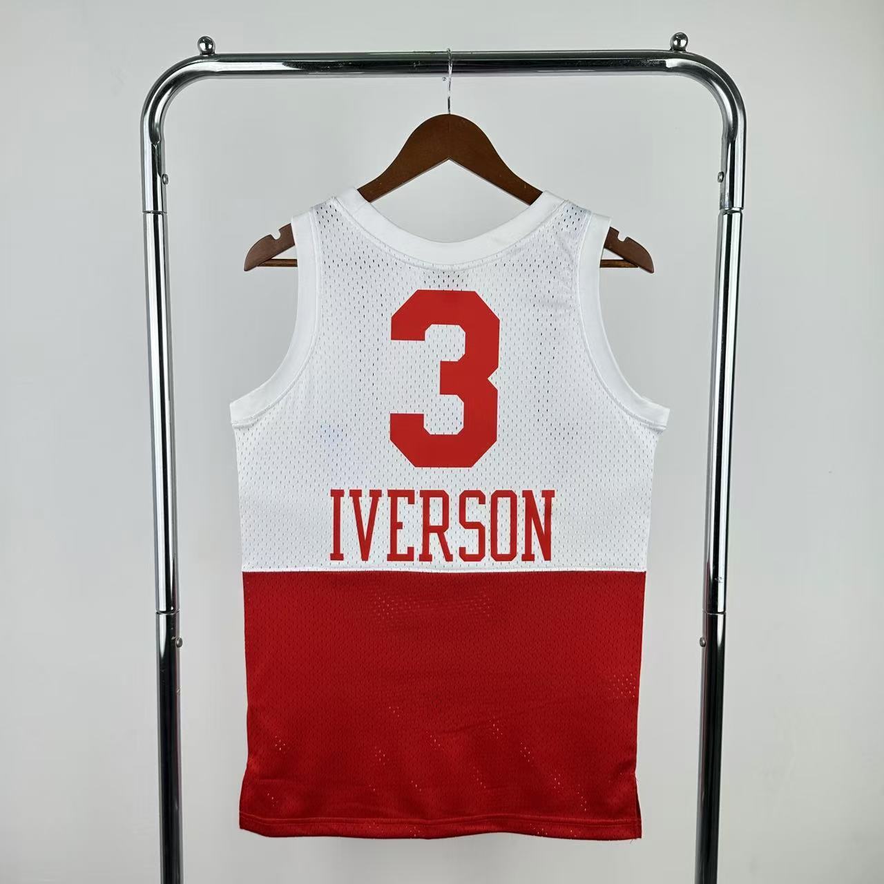 M&N Retro Swingman Jersey Philadelphia 76ers 2003-04 Season White and Red #3 Allen Iverson - Image 2 M&N Retro Swingman Jersey Philadelphia 76ers 2003-04 Season White and Red #3 Allen Iverson - Image 2