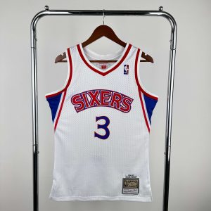 M&N Retro Swingman Jersey Philadelphia 76ers 1996-97 Season Rookie Retro White #3 Allen Iverson - Image 1