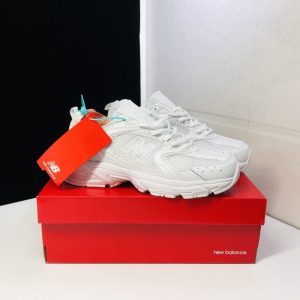 New Balance 530 MR530FWI Sneakers - Main image