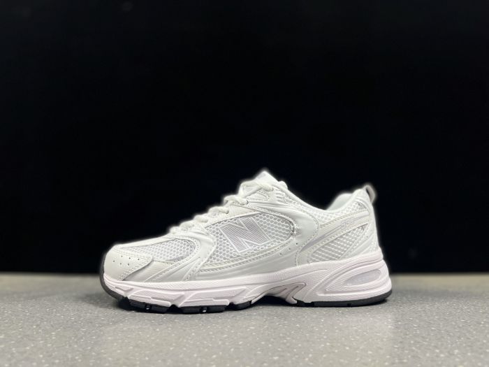 new balance 530 u530cse sneakers detail 6 New Balance 530 U530CSE Sneakers - Detail 6