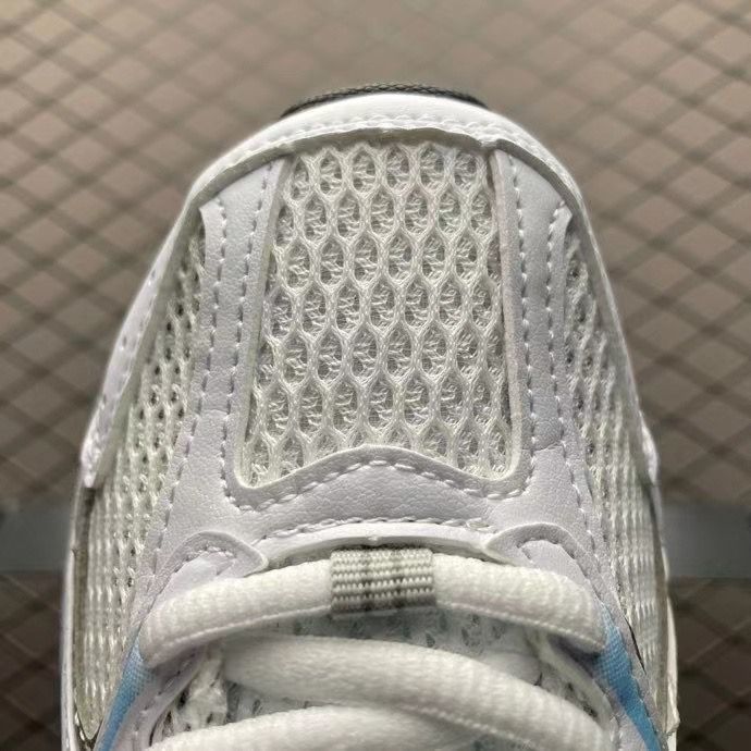 new balance 530 wr530bb sneakers detail 4 New Balance 530 WR530BB Sneakers - Detail 4