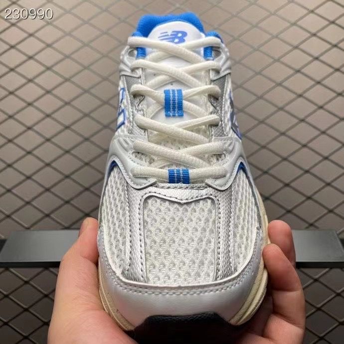 new balance 530 wr530ea sneakers detail 5 New Balance 530 WR530EA Sneakers - Detail 5
