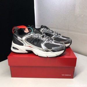 New Balance 530 WR530KK Sneakers - Main image