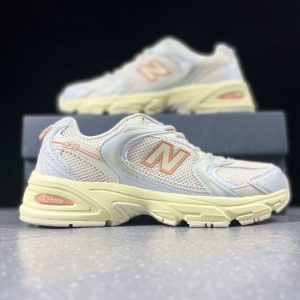 New Balance 530 WR530NS Sneakers - Main image
