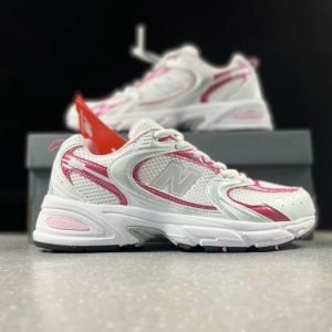 New Balance 530 WR530PK Sneakers - Main image