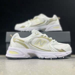 New Balance 530 WR530RD Sneakers - Main image