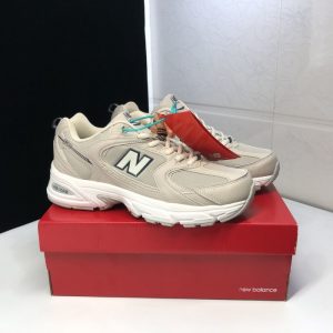 New Balance 530 WR530SH Sneakers – Beige with White Sole - Main image