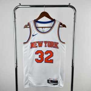 New York Knicks White #32 Karl-Anthony Towns Jersey - Image 1