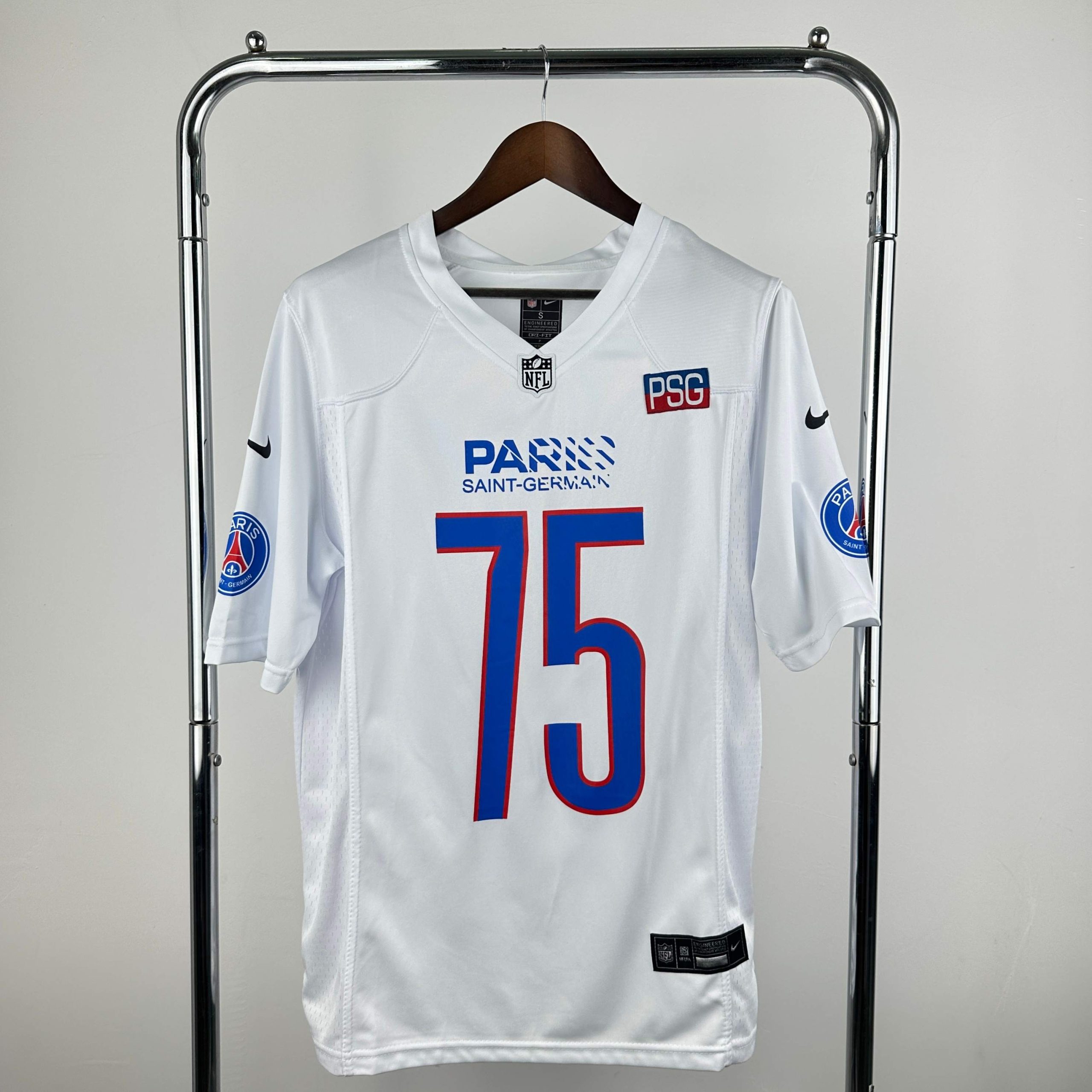 paris saint germain x nfl jersey image 1 Paris Saint-Germain x NFL Jersey - Image 1