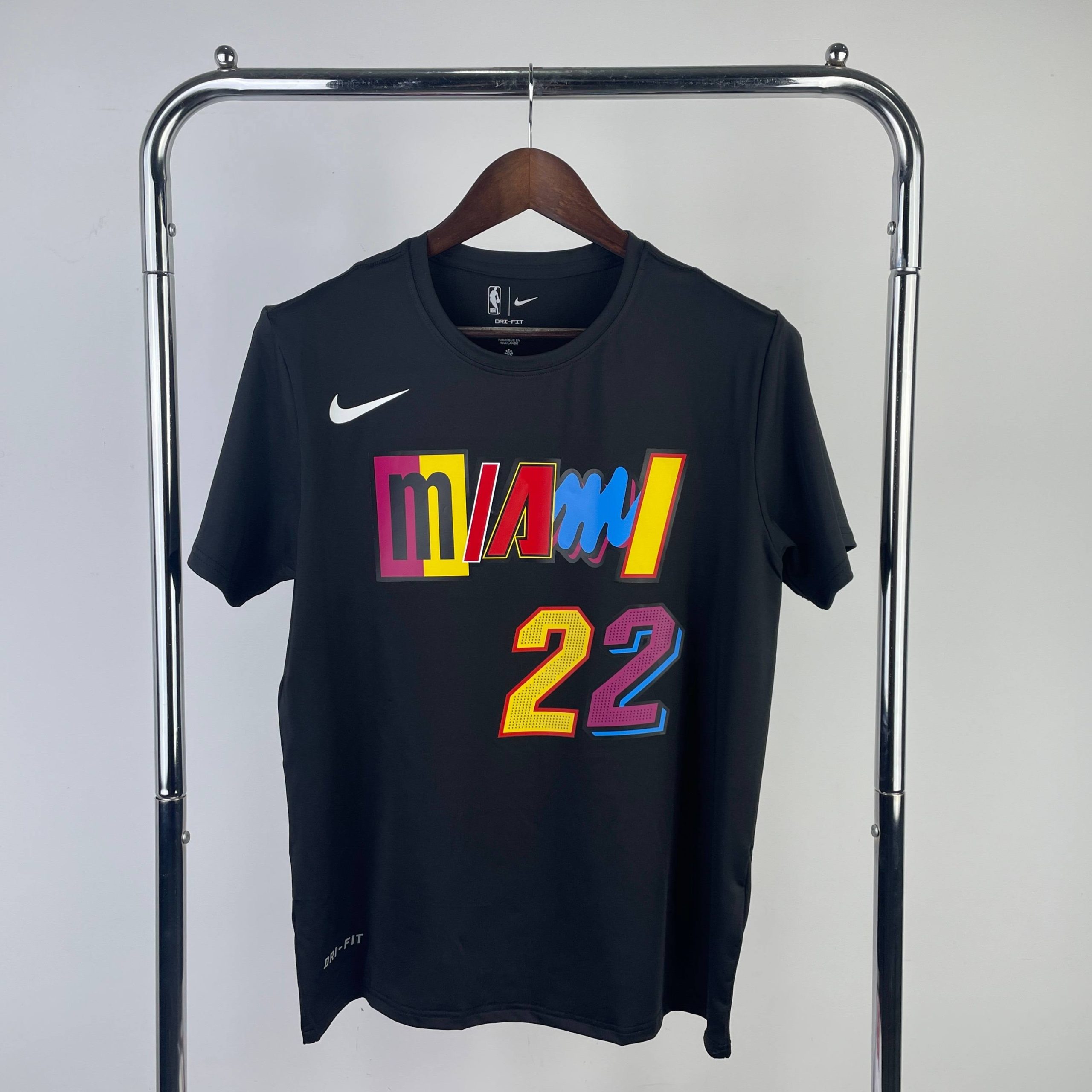 quick dry t shirt 2022 season miami heat city edition short sleeve shirt #22 jimmy butler image 1 Quick-Dry T-Shirt 2022 Season Miami Heat City Edition Short-Sleeve Shirt #22 Jimmy Butler - Image 1